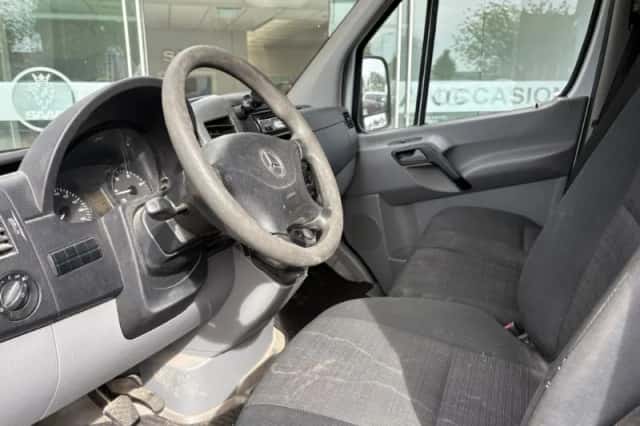 Mercedes-Benz Sprinter (2013) thumbnail 6