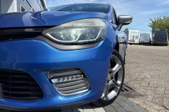 Renault Clio (2014) thumbnail 4
