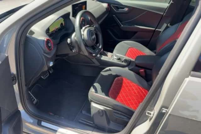 Audi SQ2 (2019) thumbnail 5