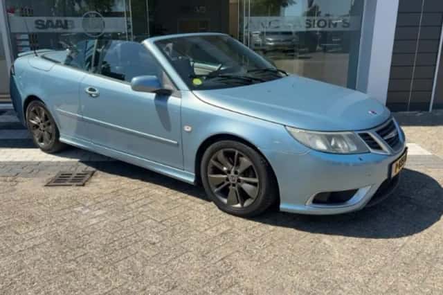 Saab 9-3 (2009) thumbnail 2