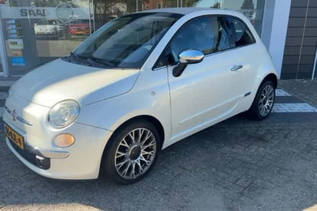 Fiat 500 (2011) thumbnail 1