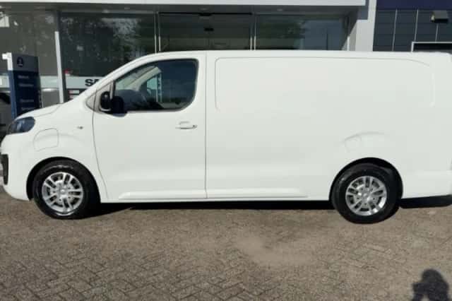 Opel Vivaro-e (2022) thumbnail 4