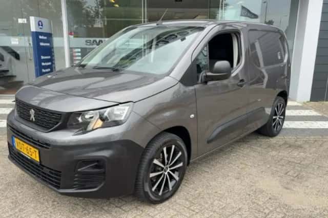Peugeot Partner (2019) thumbnail 1