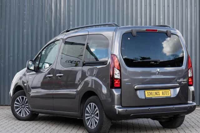 Peugeot Partner (2018) thumbnail 4