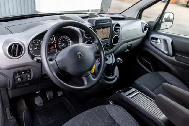 Peugeot Partner (2018) thumbnail 6