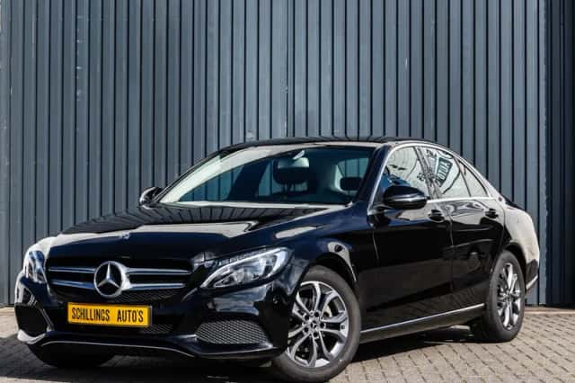 Mercedes-Benz C-Klasse (2018) thumbnail 1