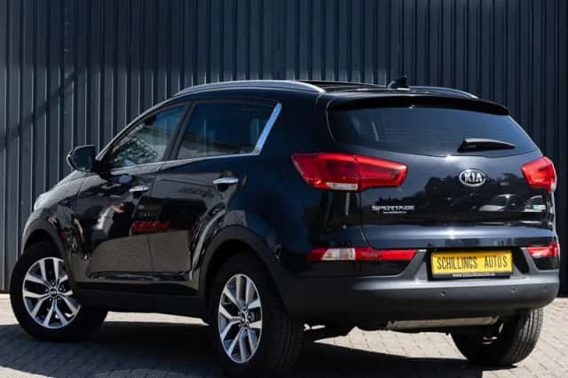 Kia Sportage (2015) thumbnail 4
