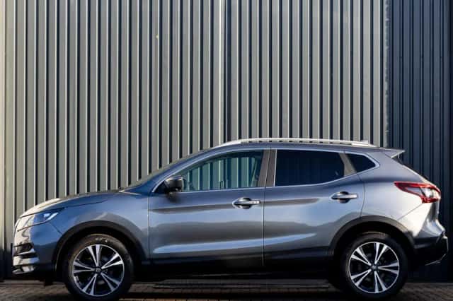 Nissan Qashqai (2021) thumbnail 3