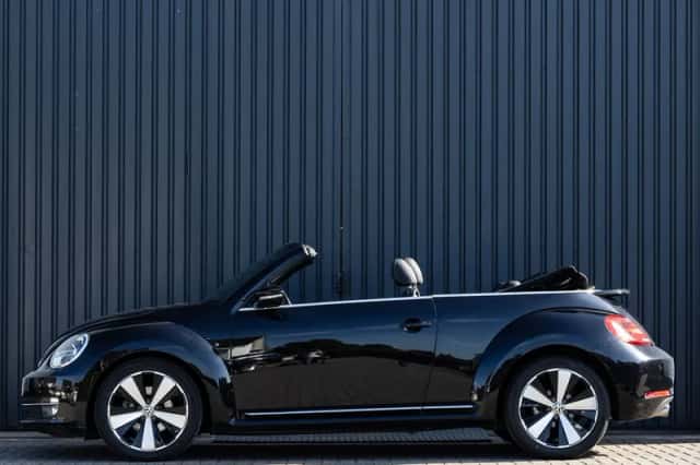 Volkswagen Beetle (2013) thumbnail 3