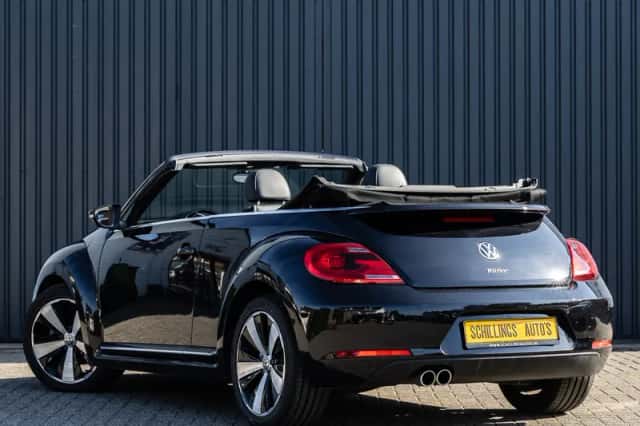Volkswagen Beetle (2013) thumbnail 4