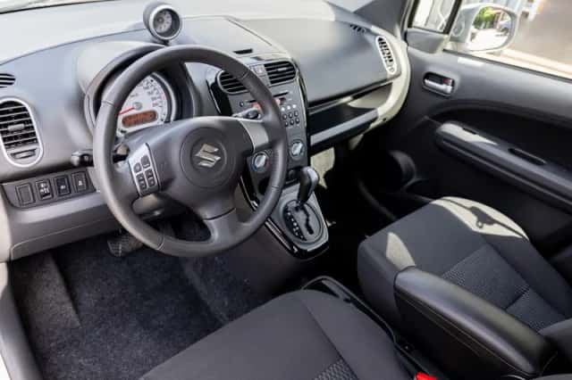 Suzuki Splash (2014) thumbnail 6