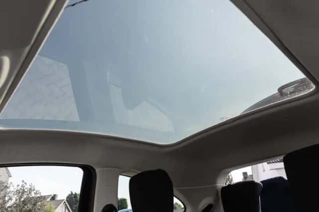 Ford Ka (2015) thumbnail 6