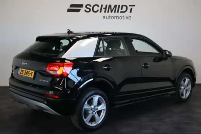 Audi Q2 (2019) thumbnail 3