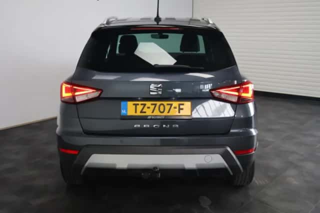 SEAT Arona (2018) thumbnail 6