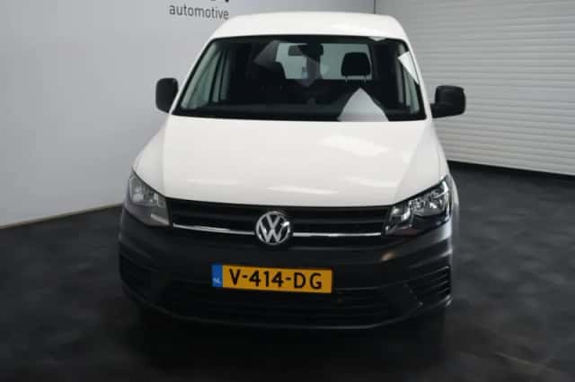 Volkswagen Caddy (2017) thumbnail 4