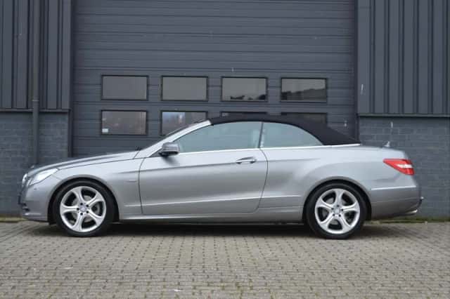 Mercedes-Benz E-Klasse (2011) thumbnail 3
