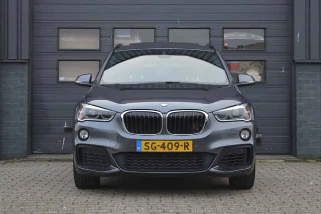 BMW X1 (2018) thumbnail 5