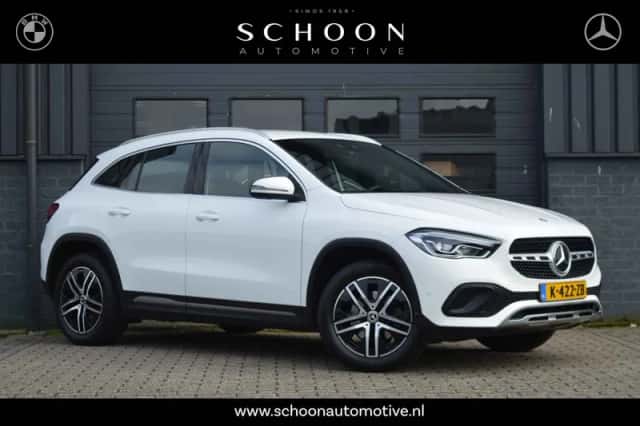 Mercedes-Benz GLA-Klasse (2021) thumbnail 1