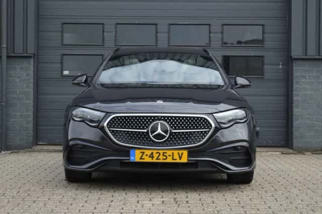 Mercedes-Benz E-Klasse (2024) thumbnail 5