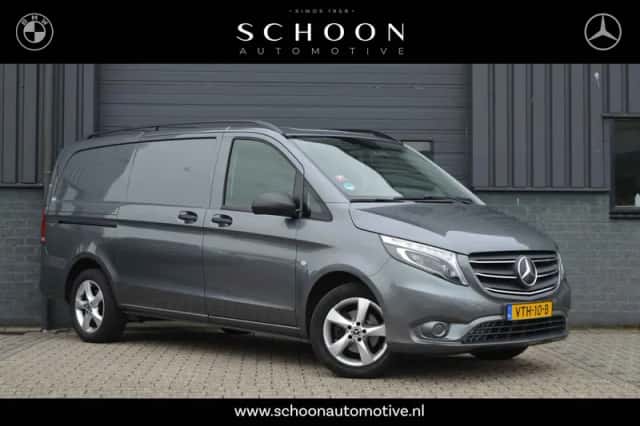 Mercedes-Benz Vito (2023) thumbnail 1