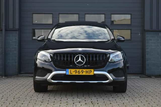 Mercedes-Benz GLC-Klasse Coupé (2017) thumbnail 5