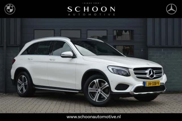 Mercedes-Benz GLC-Klasse (2016) thumbnail 1