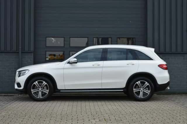 Mercedes-Benz GLC-Klasse (2016) thumbnail 3