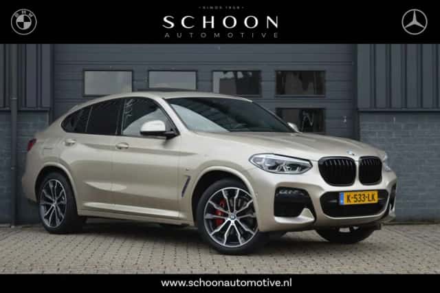BMW X4 (2021) thumbnail 1