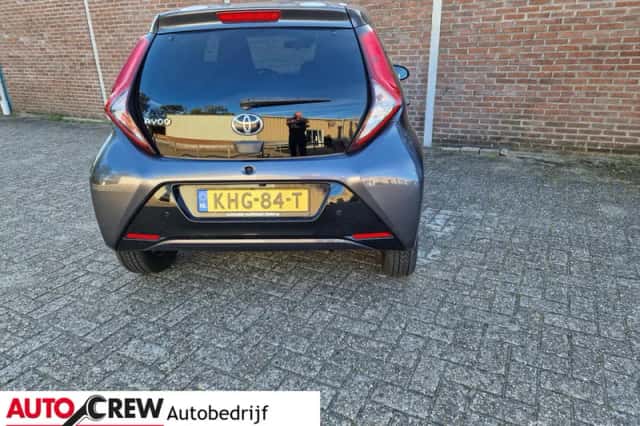 Toyota Aygo (2021) thumbnail 6