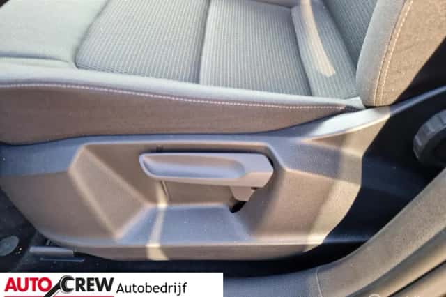 Volkswagen Golf Sportsvan (2019) thumbnail 6