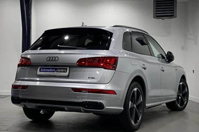 Audi Q5 (2020) thumbnail 3