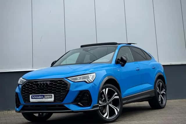Audi Q3 Sportback (2021) thumbnail 1