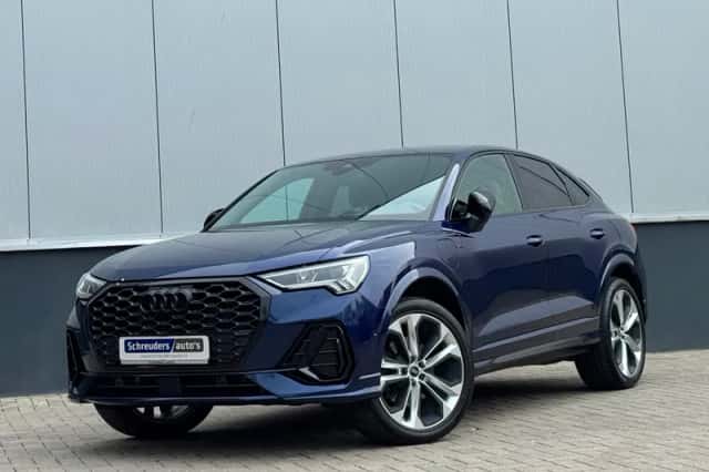 Audi Q3 Sportback (2022) thumbnail 1