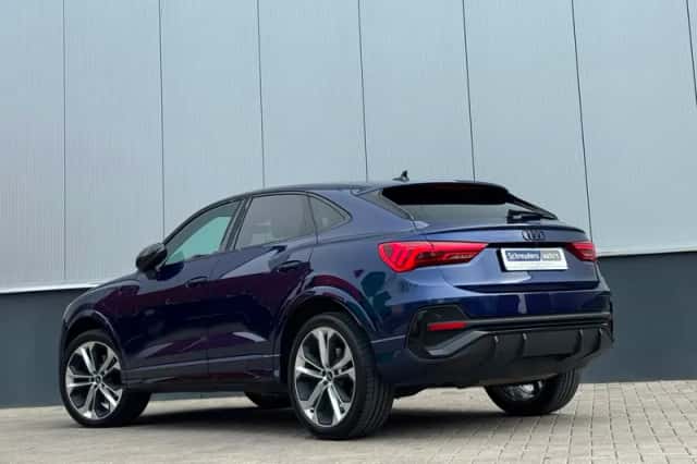 Audi Q3 Sportback (2022) thumbnail 3