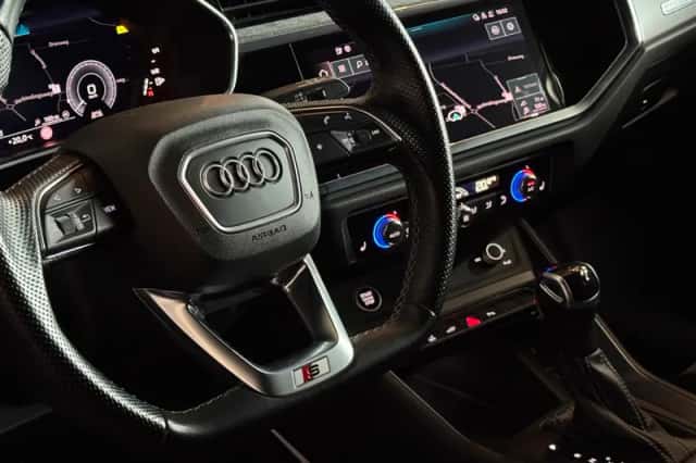 Audi Q3 Sportback (2021) thumbnail 4