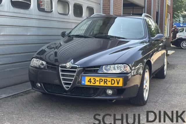 Alfa Romeo 156 (2004) thumbnail 2