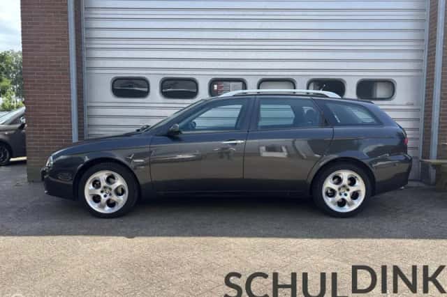 Alfa Romeo 156 (2004) thumbnail 3