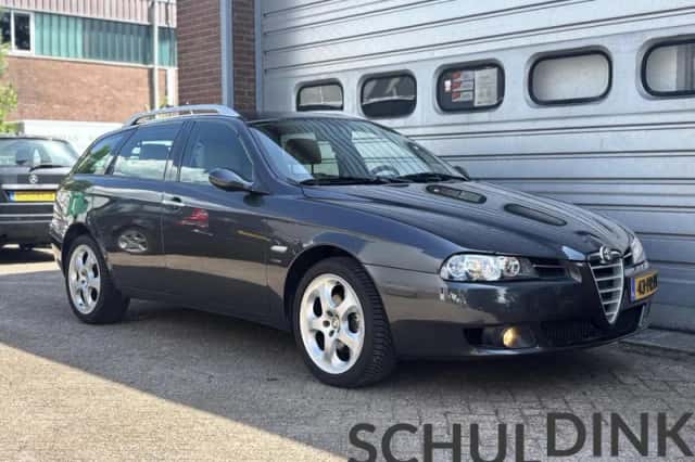 Alfa Romeo 156 (2004) thumbnail 5
