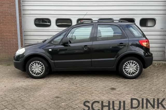 Fiat Sedici (2009) thumbnail 3