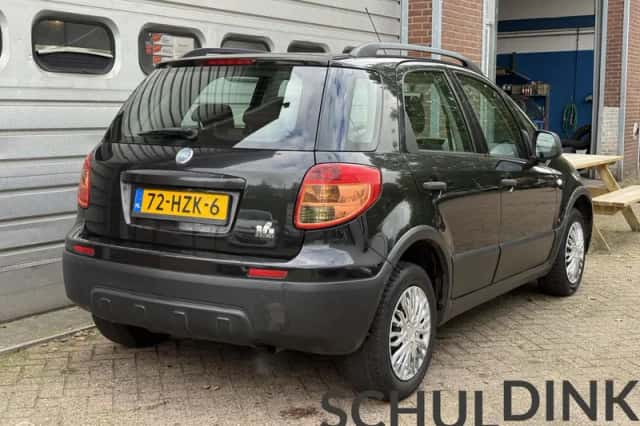 Fiat Sedici (2009) thumbnail 5