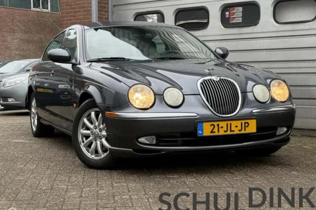 Jaguar S-Type (2002) thumbnail 1