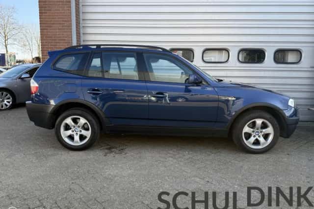BMW X3 (2004) thumbnail 6