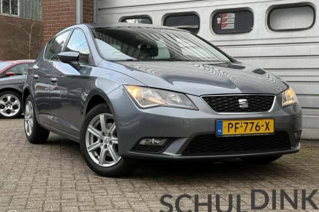 SEAT Leon (2013) thumbnail 1