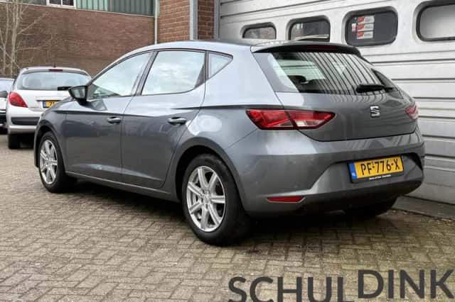 SEAT Leon (2013) thumbnail 4
