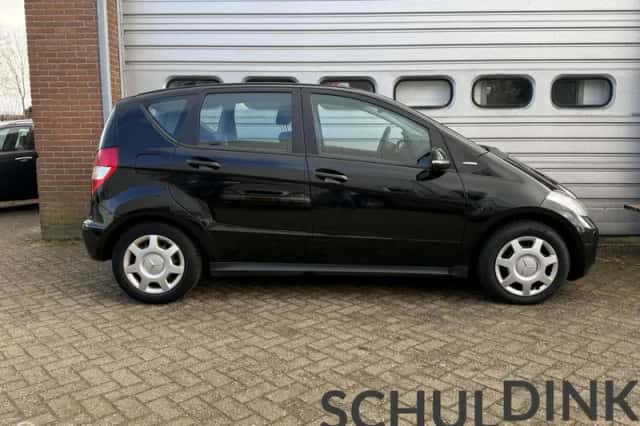 Mercedes-Benz A-Klasse (2012) thumbnail 6