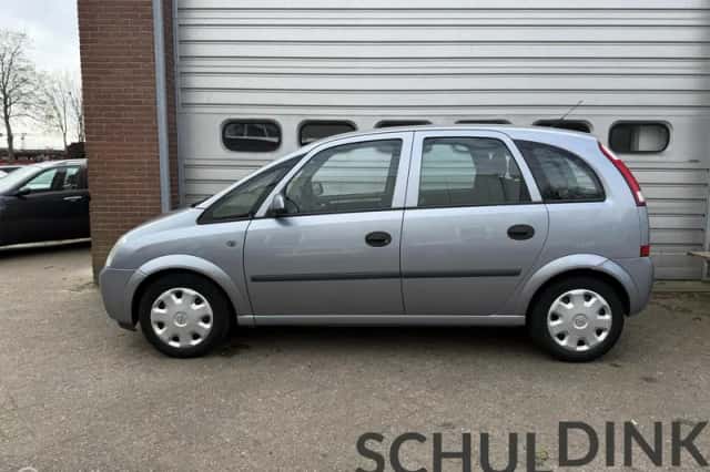 Opel Meriva (2004) thumbnail 3