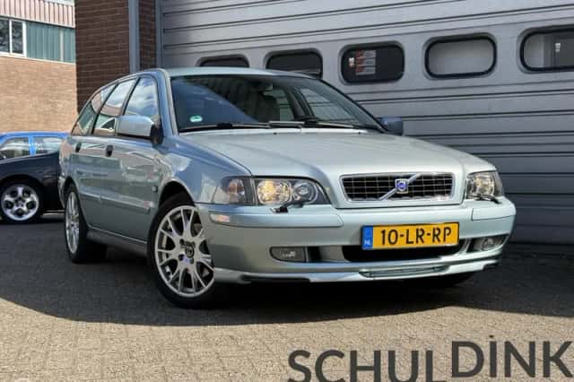 Volvo V40 (2003) thumbnail 1