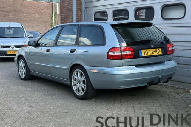 Volvo V40 (2003) thumbnail 4
