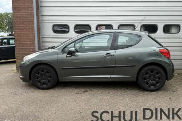 Peugeot 207 (2008) thumbnail 3