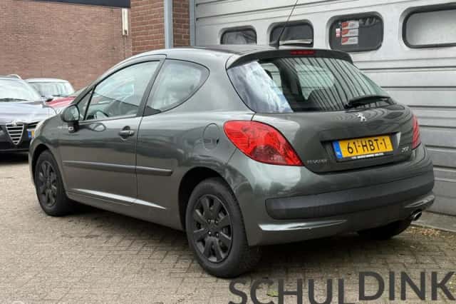 Peugeot 207 (2008) thumbnail 4